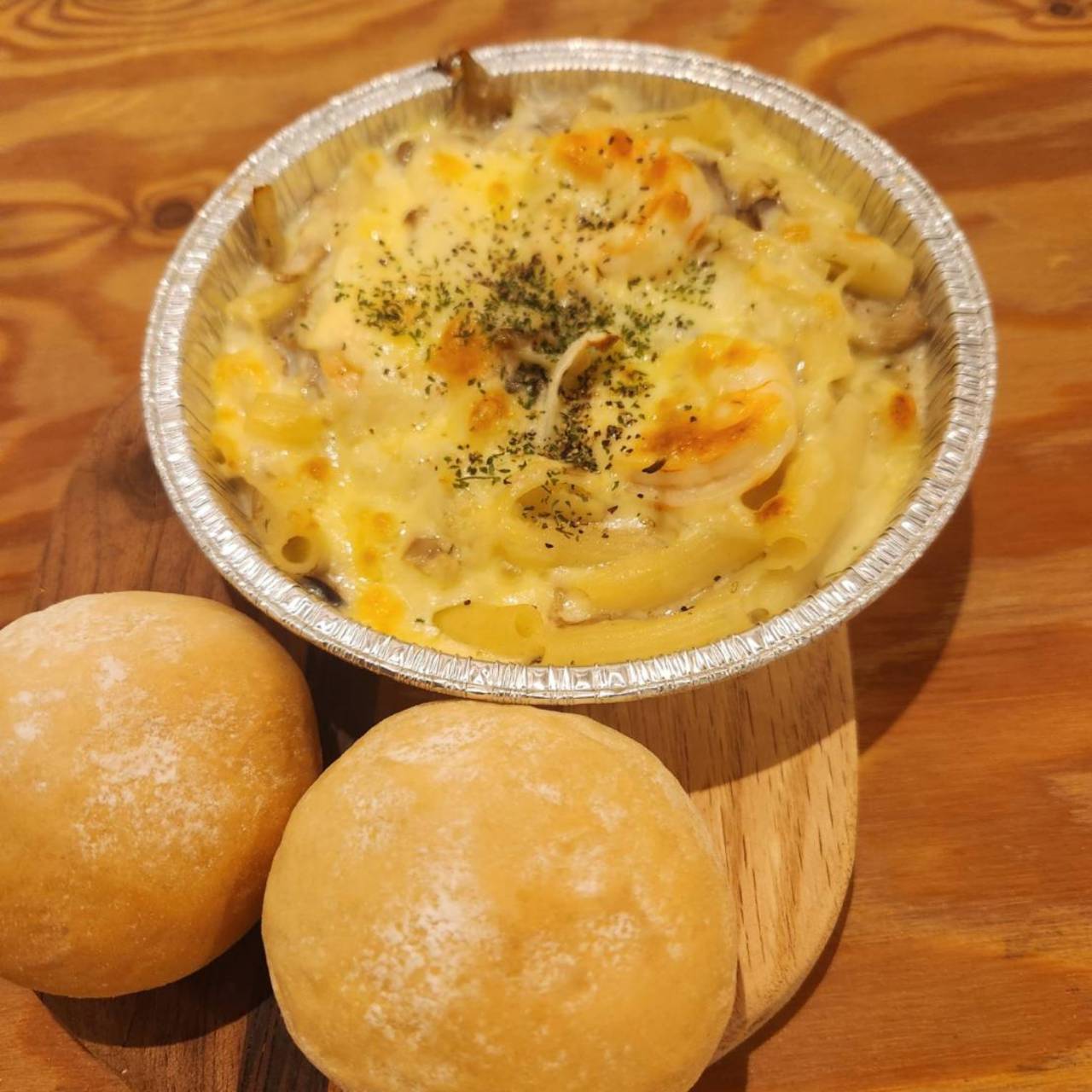 【dining cafe sonrisa】えびグラタン / ハンバーグ弁当 / 唐揚げ弁当